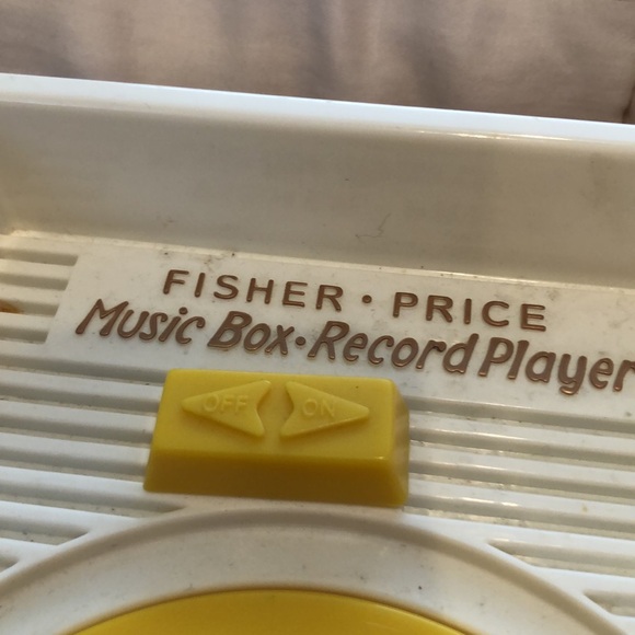 Fisher Price Record Player Circa 1970s - Picture 5 of 17